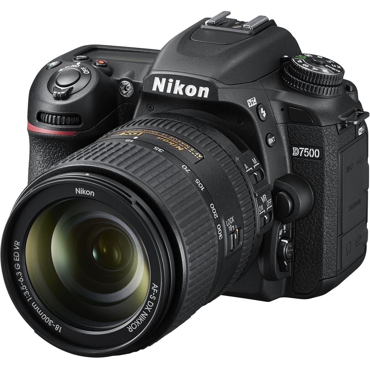 Nikon D7500 + AF-S DX NIKKOR 18-300 VR