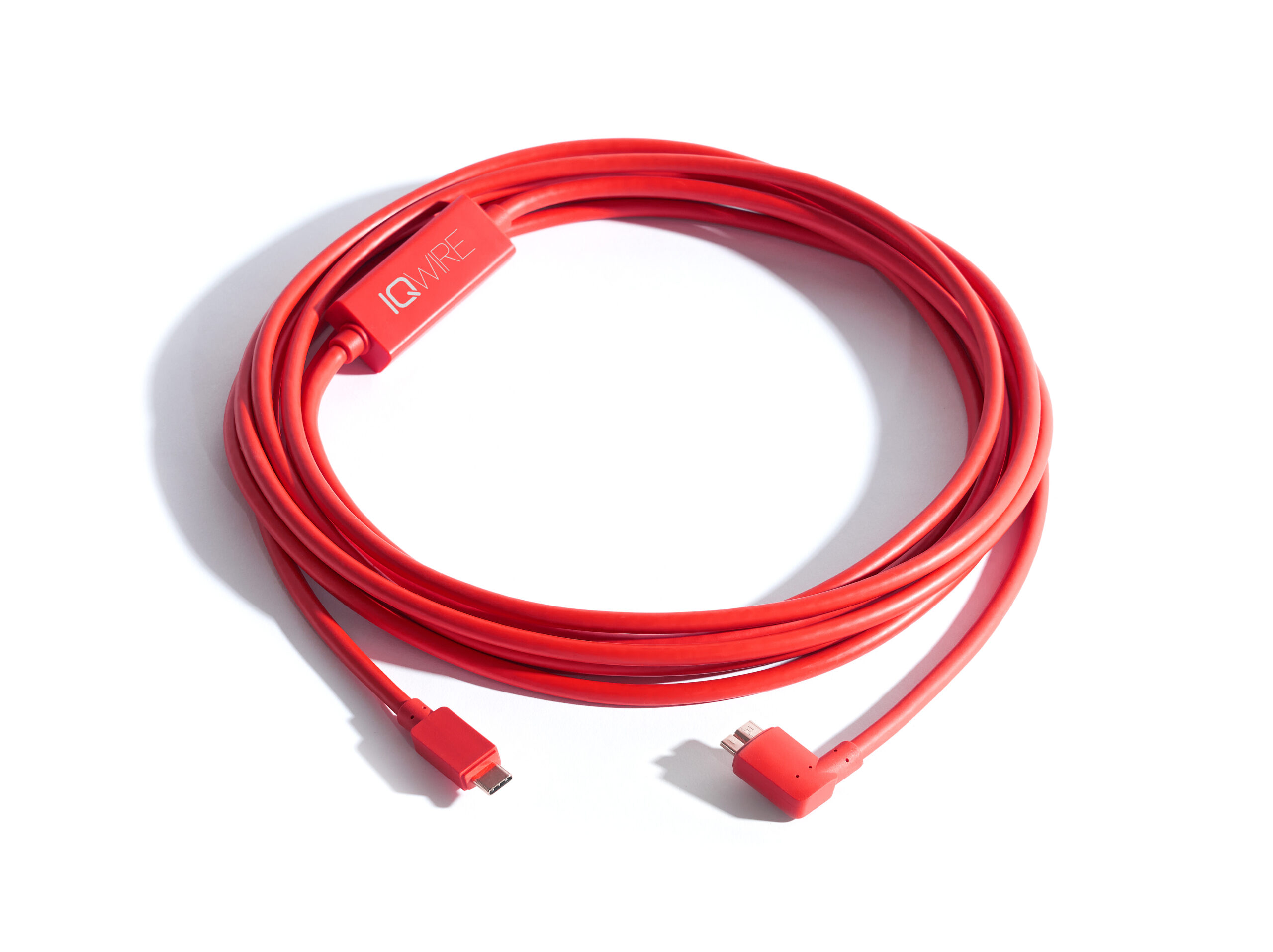 IQwire 16' (5m) USB C To Micro-B Right Angle